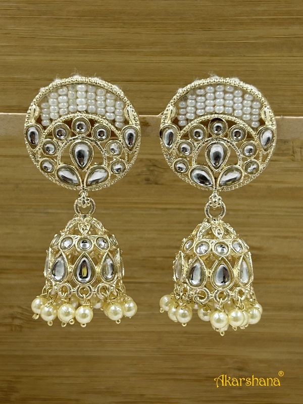 Light Gold Kundan Jhumka with Pearllines Stud A1OJ00042 Light Gold Kundan Jhumka with Pearllines Stud A1OJ00042
