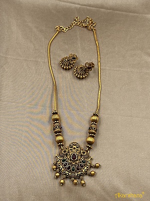Antique Gold Balls Pendant Mala with Jumki A1TJ00091 Antique Gold Balls Pendant Mala with Jumki A1TJ00091