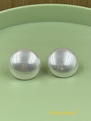 Acrylic Big Flat Pearl Studs A6FJ00123