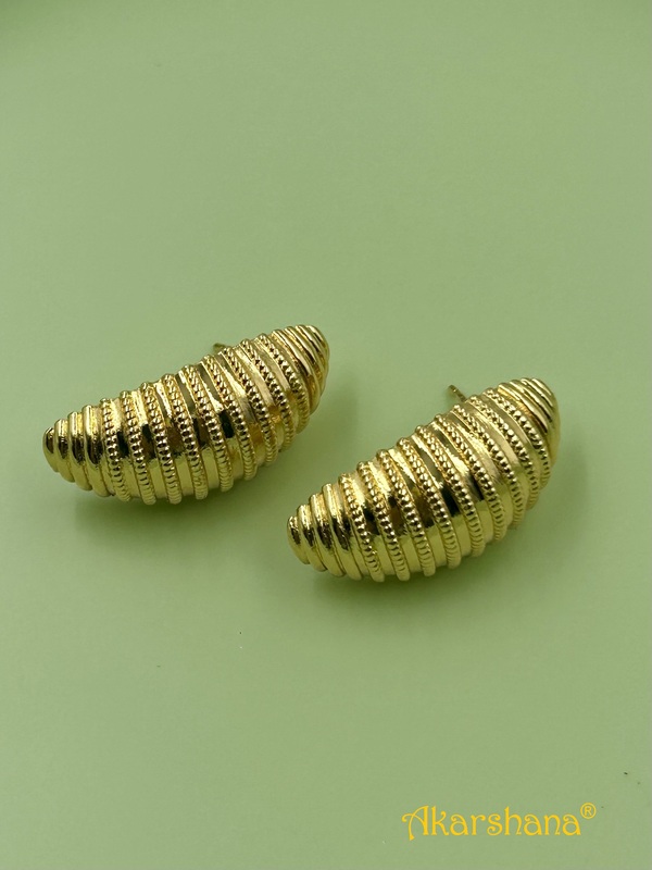 Anti Tarnish Shell Earring A7FJ00023B Anti Tarnish Shell Earring A7FJ00023B